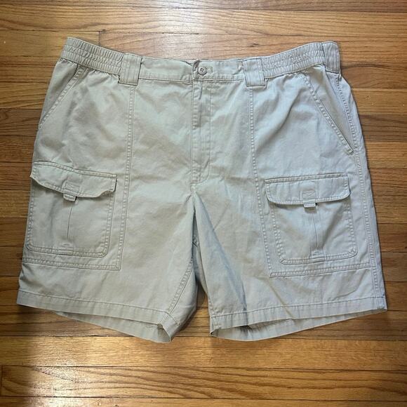 Foundry Khaki Cargo Shorts - Picture 1 of 7
